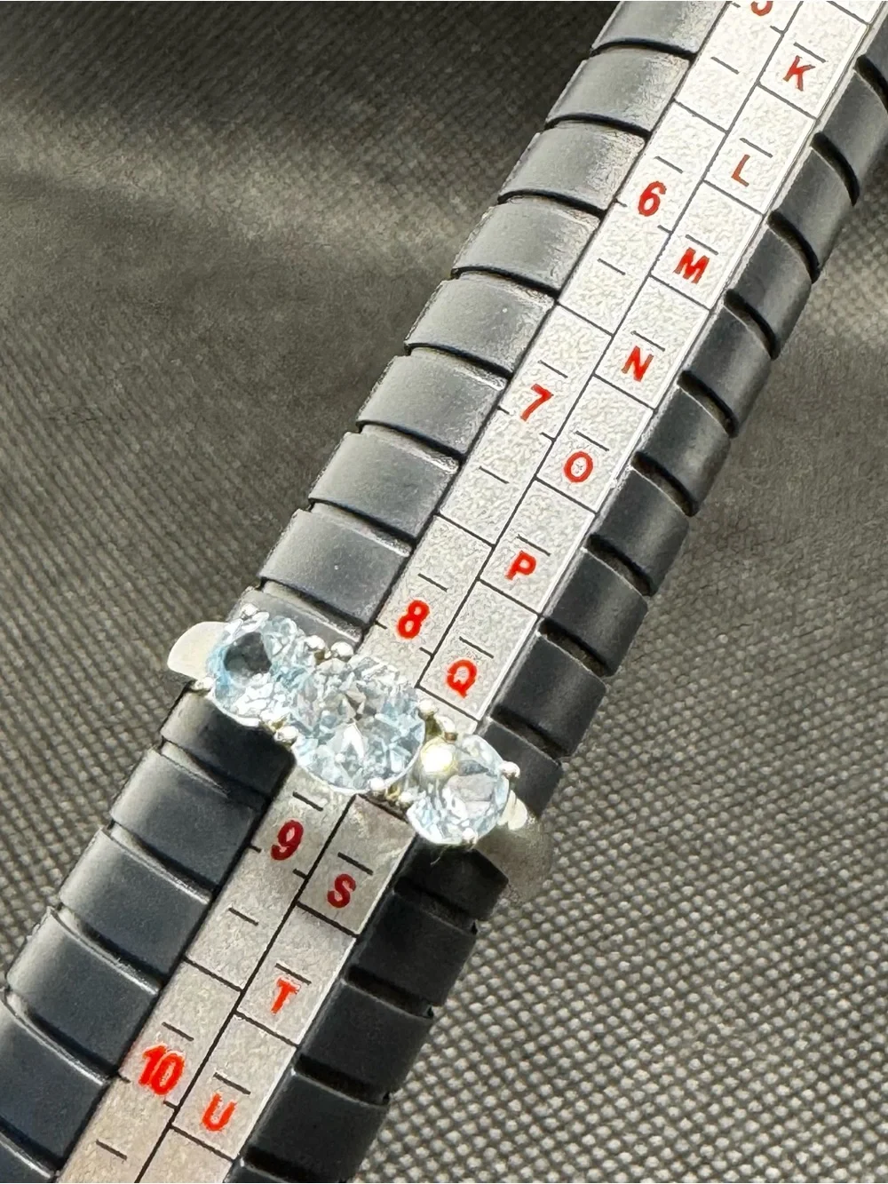 Vintage 925 Sterling Silver Three Stone Ring - Light Blue Past Present Future